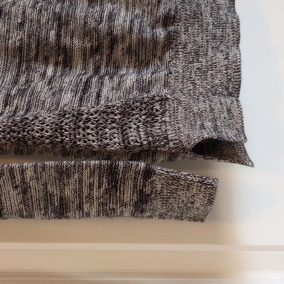 Ann Taylor Loft Womens Sweater Sz XS Heathered Black White Pullover Cozy Comfy - Picture 2 of 7
